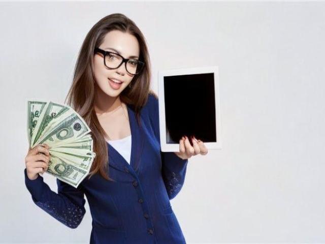 SOHBET SİTESİNDE PARA KAZANMAK